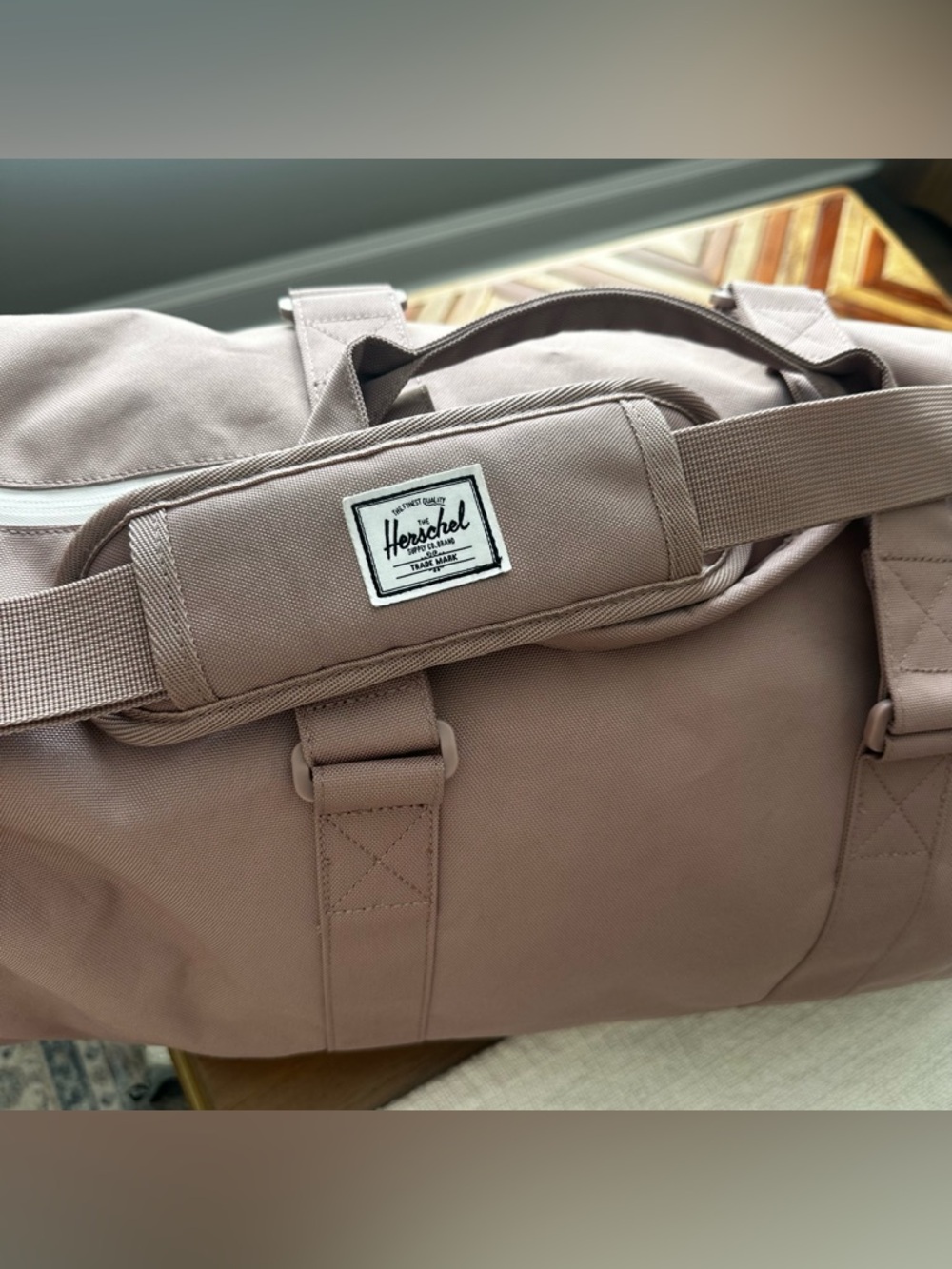 Herschel Supply Company Duffel Bag in Dusty Rose